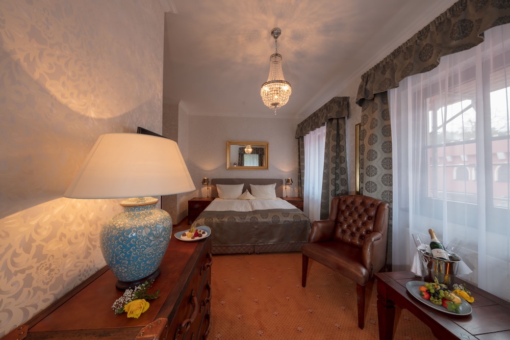 Superior Double Room (for more than 3 rooms restrictions will apply/ Extra fees) photo 3