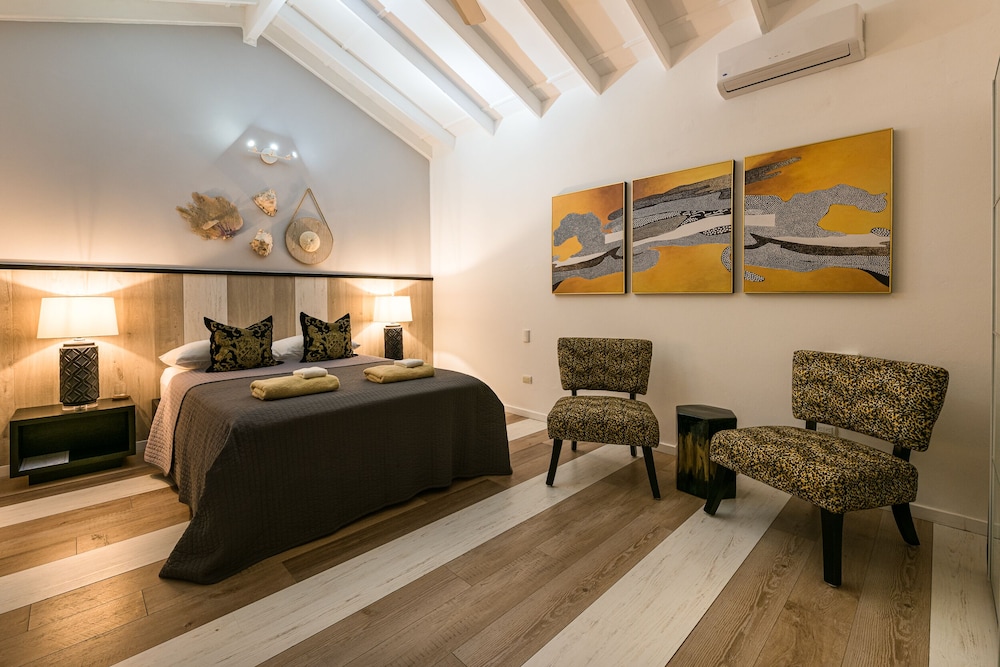 Superior Room, 1 Queen Bed