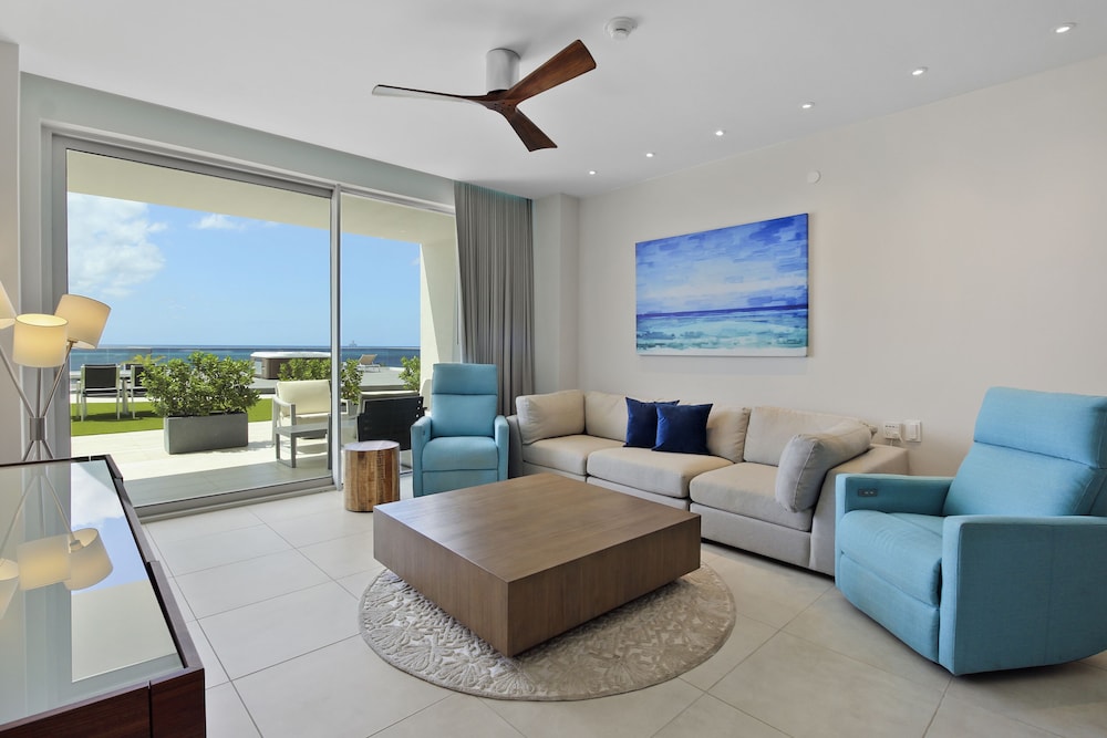 O Condo 33