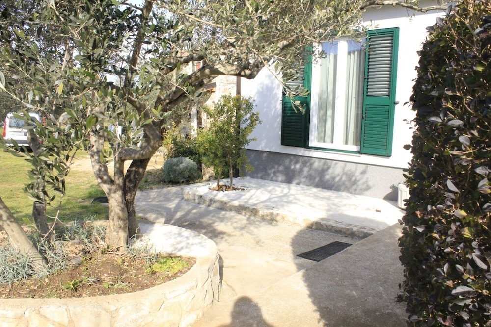 House (Pavica K - H(5)) photo 1