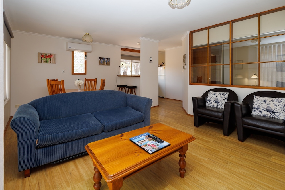 Standard Cabin, 1 Bedroom, Kitchen photo 1