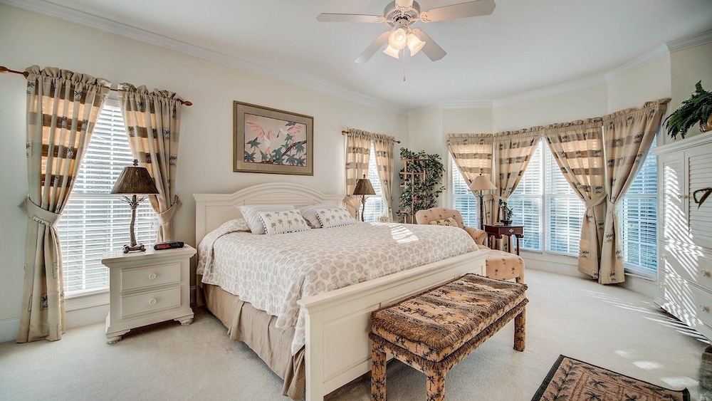 House, 5 Bedrooms photo 1