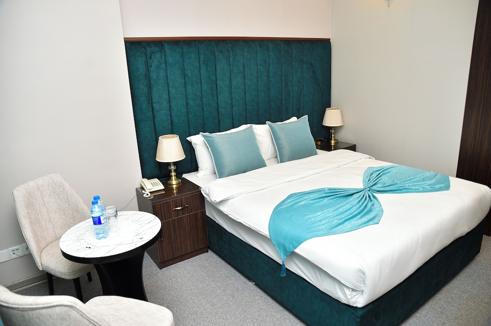 Basic Single Room