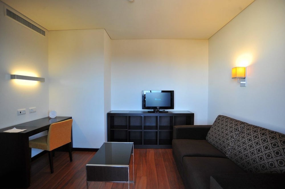 Junior Suite, Balcony - Photo 4