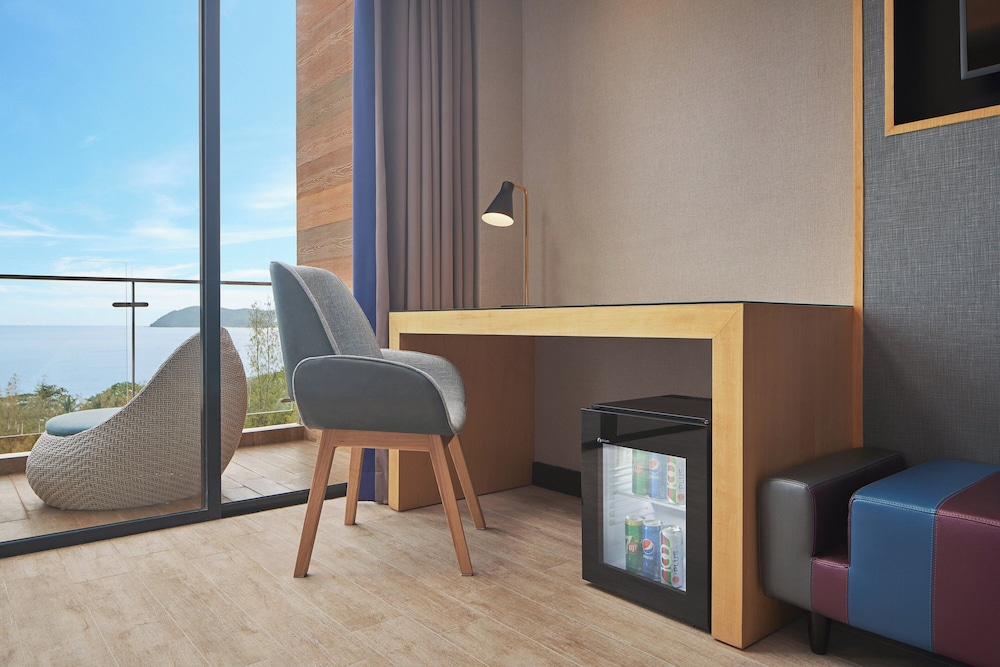 Suite, 1 Bedroom, Balcony, Sea View