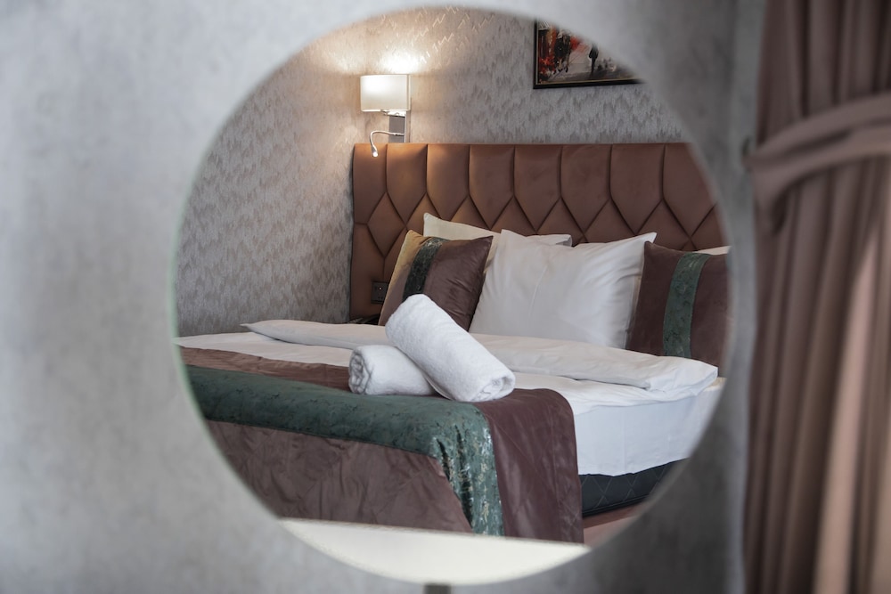Standard Triple Room photo 2