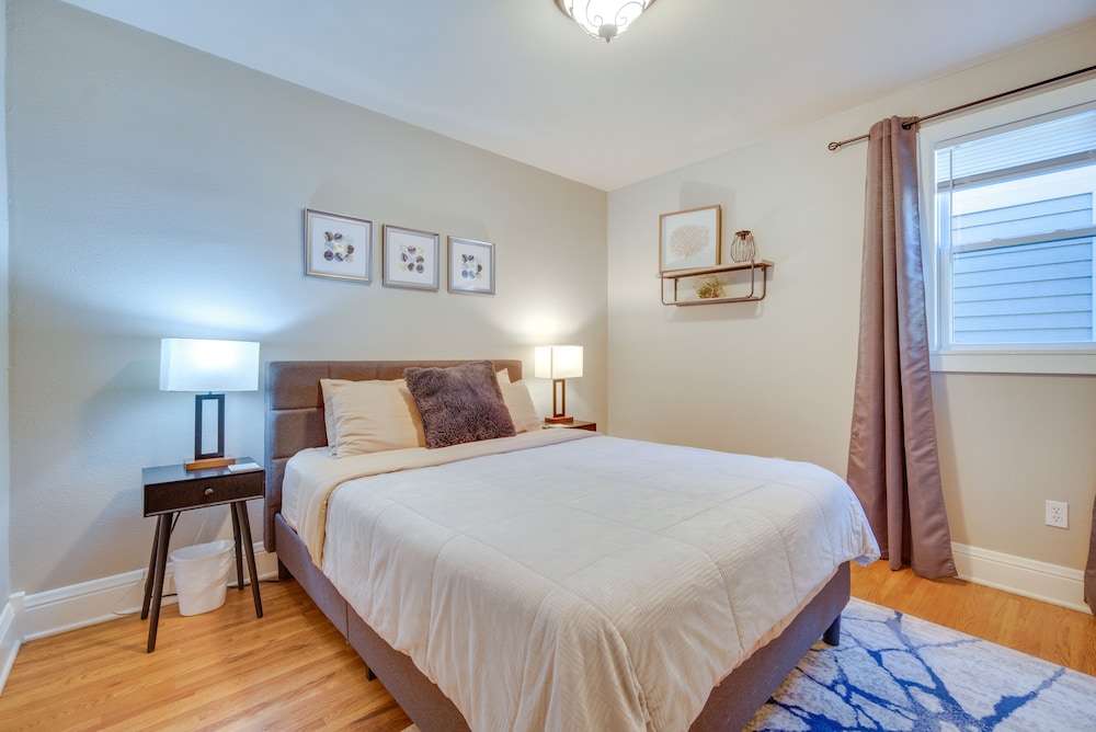 House (4 Bedrooms) photo 2