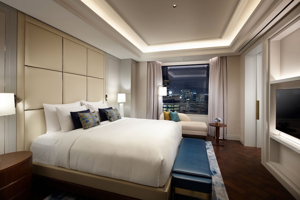 Executive Charlotte Suite Double Room - La Cime Lounge Access, 1 Free Valet Services Included - Photo 7
