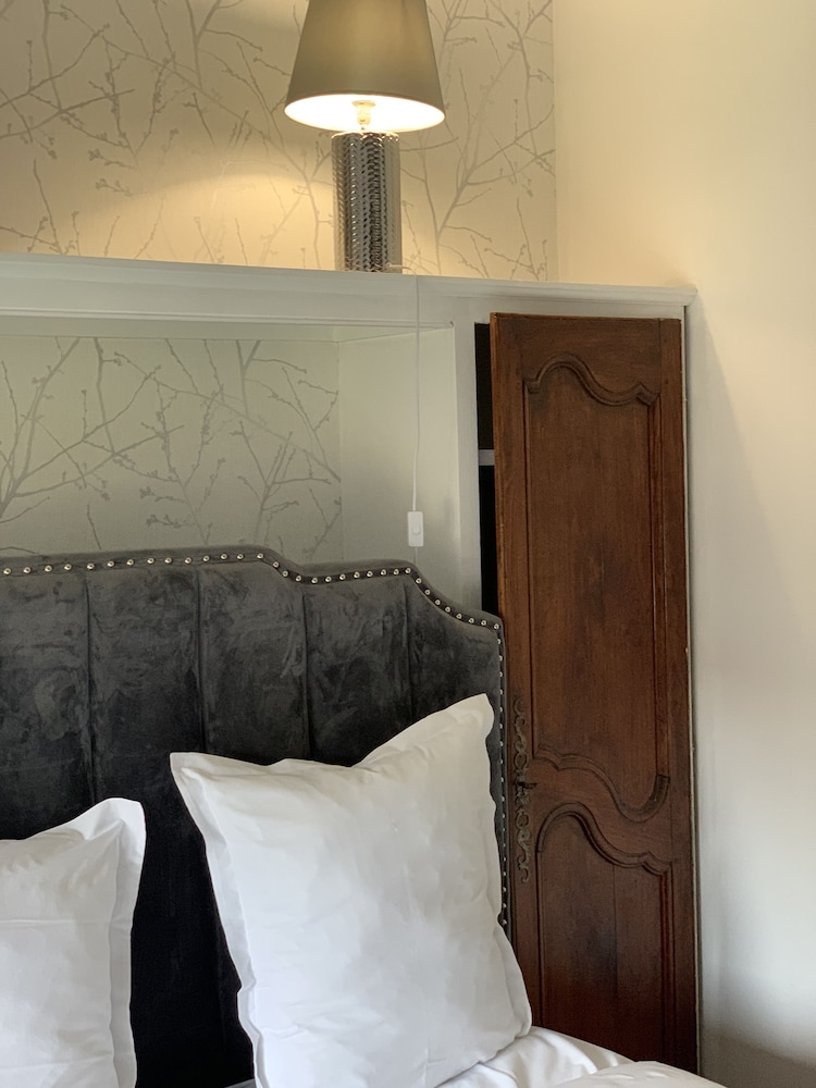 Twin Room - Photo 4