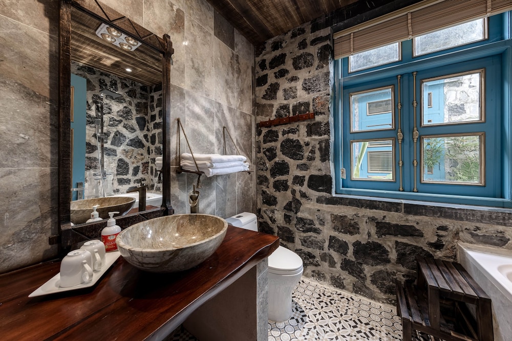 Superior Double or Twin Room, Garden View photo 2