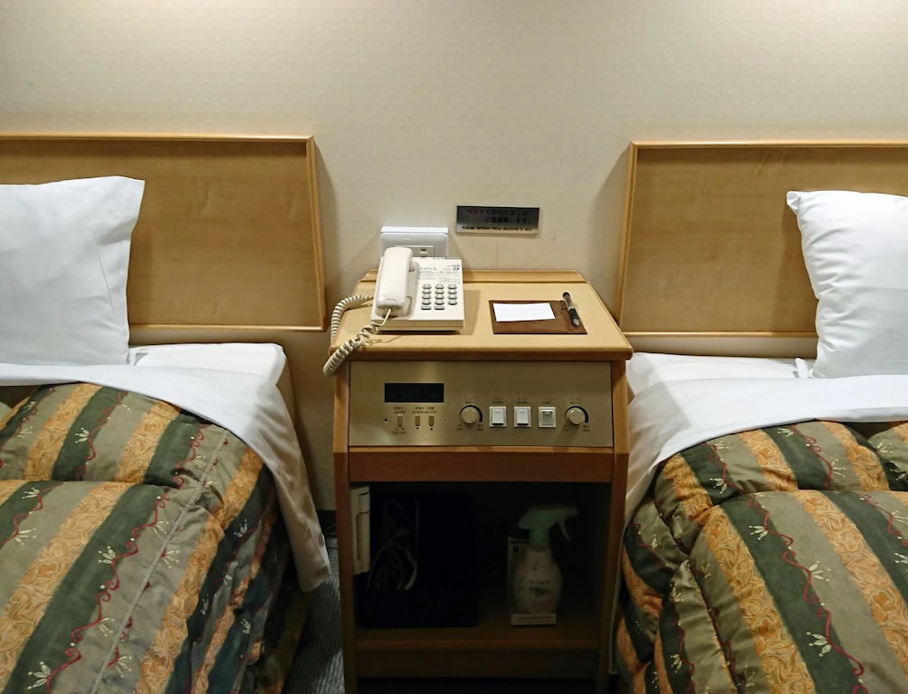 Twin Room, Smoking (B) - Photo 4