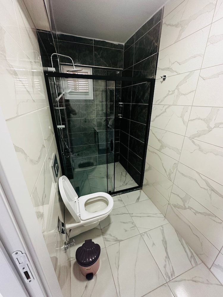 Standard Double Room - Photo 4