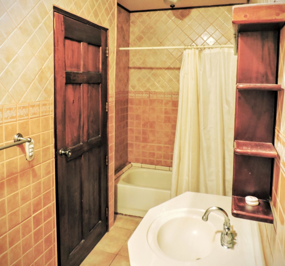 Family Suite, 2 Bedrooms, Mountain View photo 2