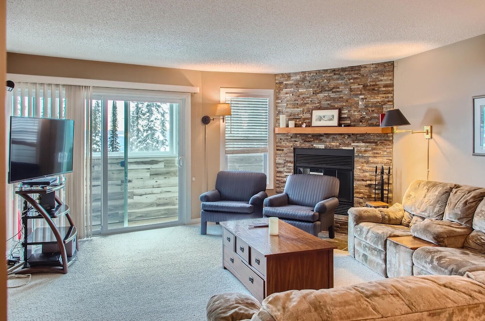 Condo photo 1