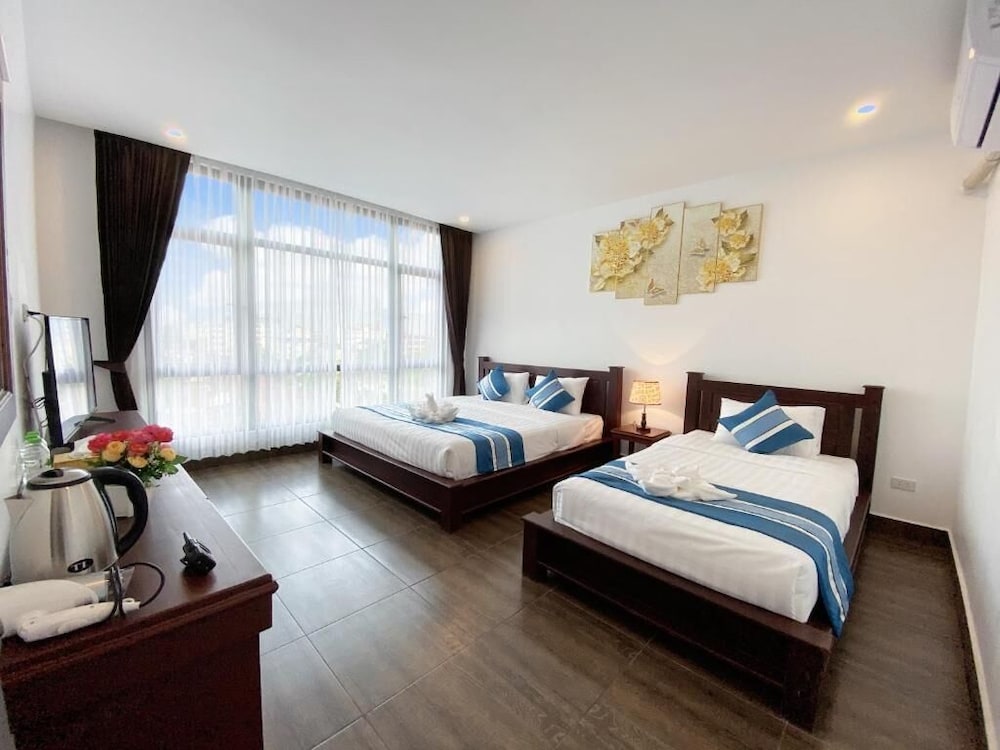 Deluxe Twin Room, City View photo 1