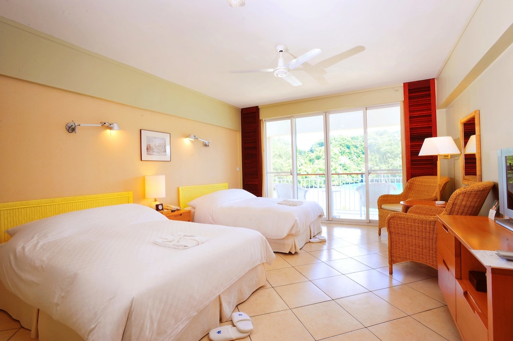 Deluxe Room, Harbor View - Photo 1