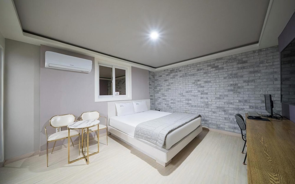 Standard Double Room, 1 King Bed