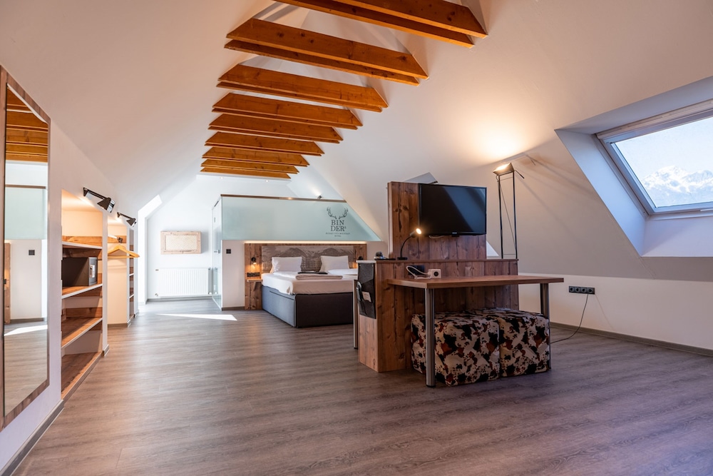 Panoramic Suite