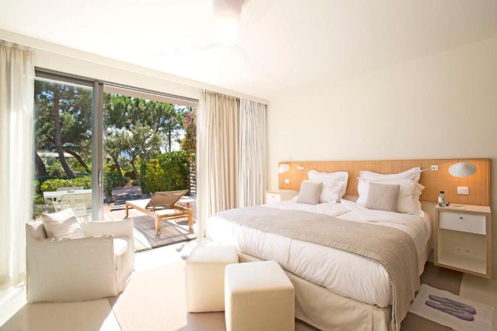 Deluxe Double Room, Garden Area photo 2