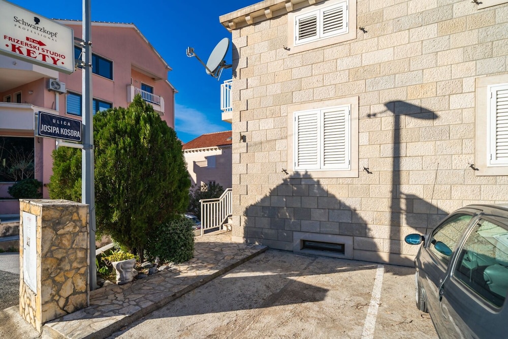Studio (Pavo - comfortable with parking space) photo 3