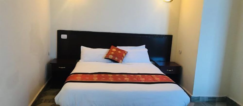 Basic Double Room