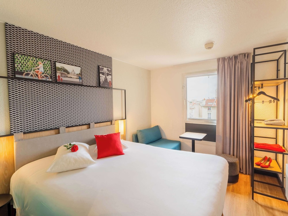 Standard Room, Multiple Beds - Photo 7