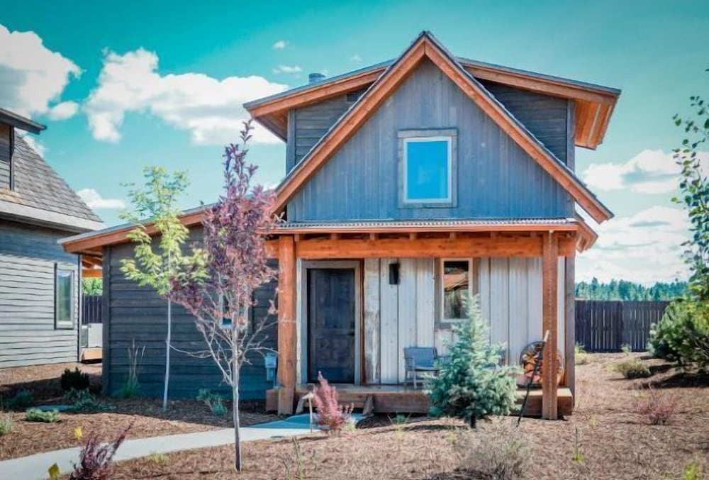 Cottage 1203