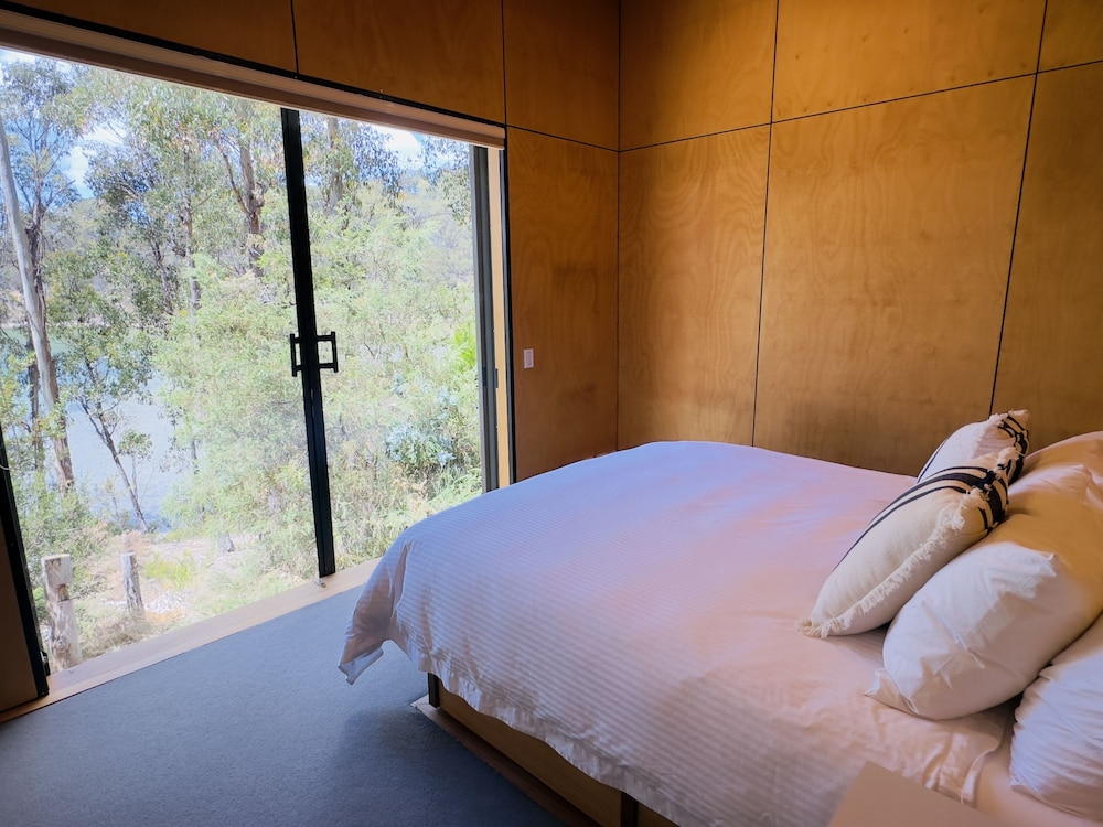 Exclusive House photo 2