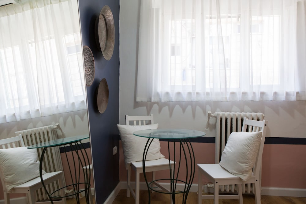 Basic Triple Room, 3 Twin Beds (Tzefania Hotel 304)