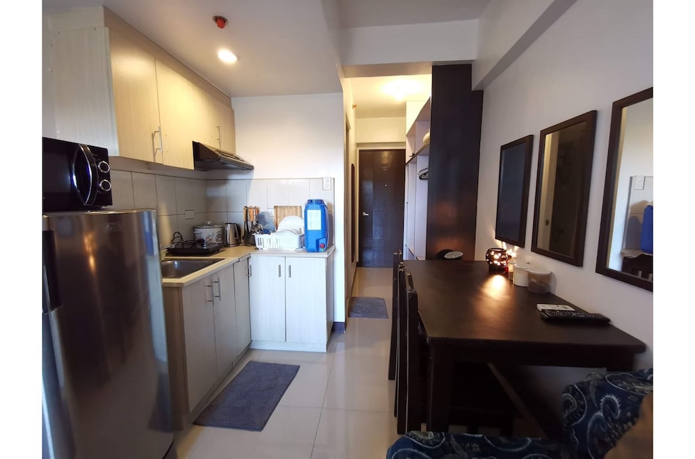 Studio with Balcony (Loft Type) photo 2