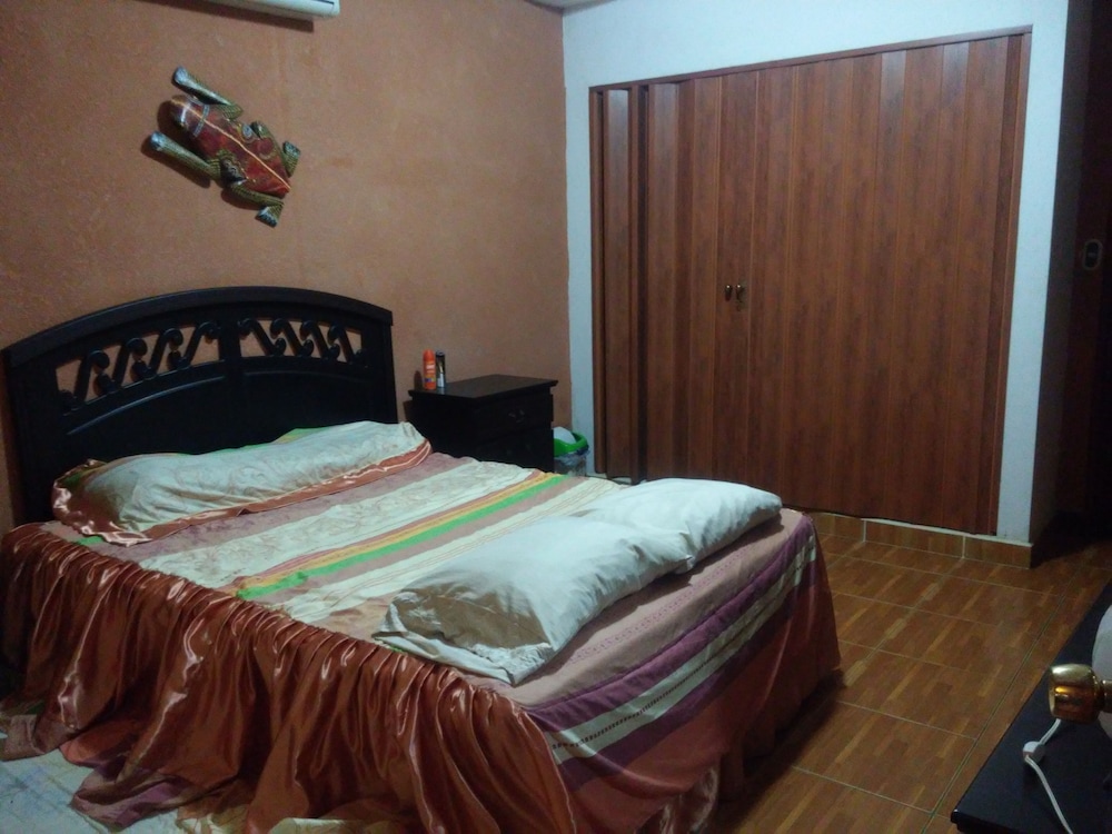 Basic Double Room photo 2