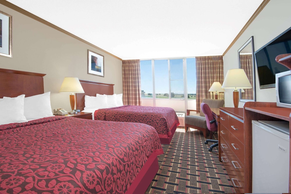Room, 2 Queen Beds, Accessible - Photo 2
