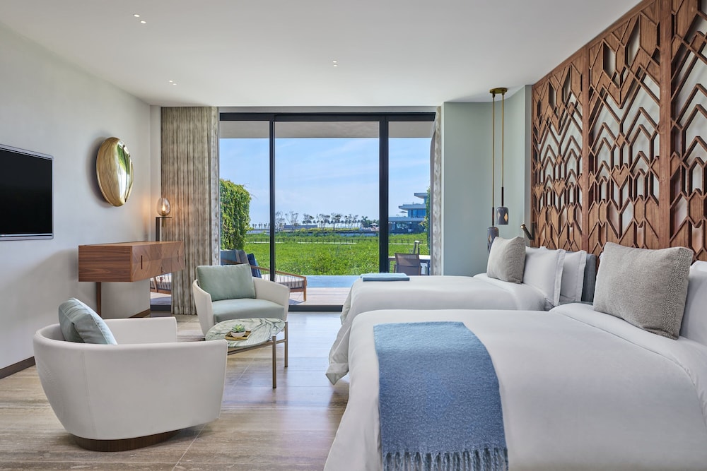 Grand Room, 2 Queen Beds, Ocean View (Private Pool) - Photo 1