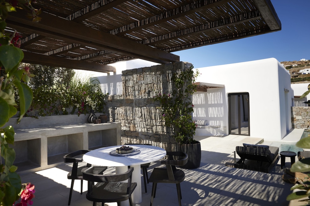 Kalesma Suite with Private Pool - Photo 7
