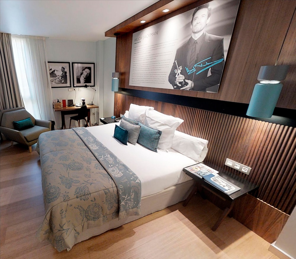Standard Double Room - Photo 2