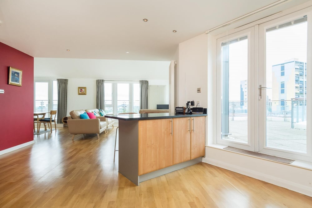 403 Penthouse Eccezionale nel Vivace Leith con Parcheggio Sicuro, Foto 20