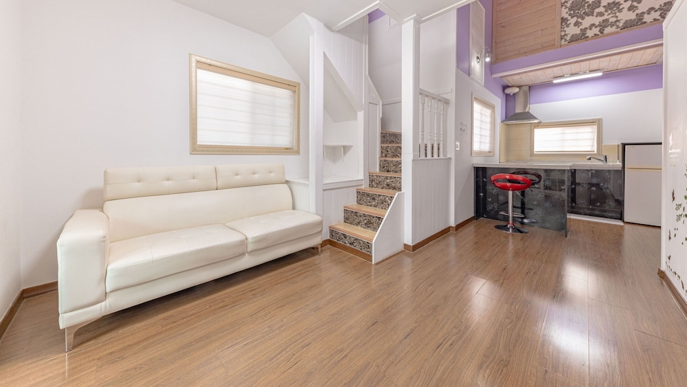 Basic Room, 1 Bedroom (203(Duplex flat, Spa,Netflix))