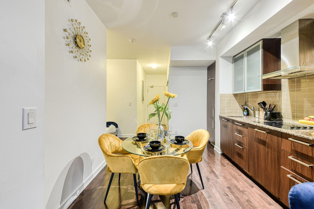 Premium Apartment thumbnail 6