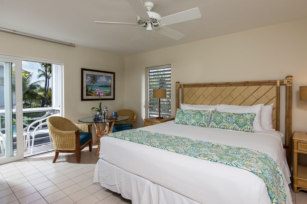 Studio Suite, 1 King Bed (Upper floor only)