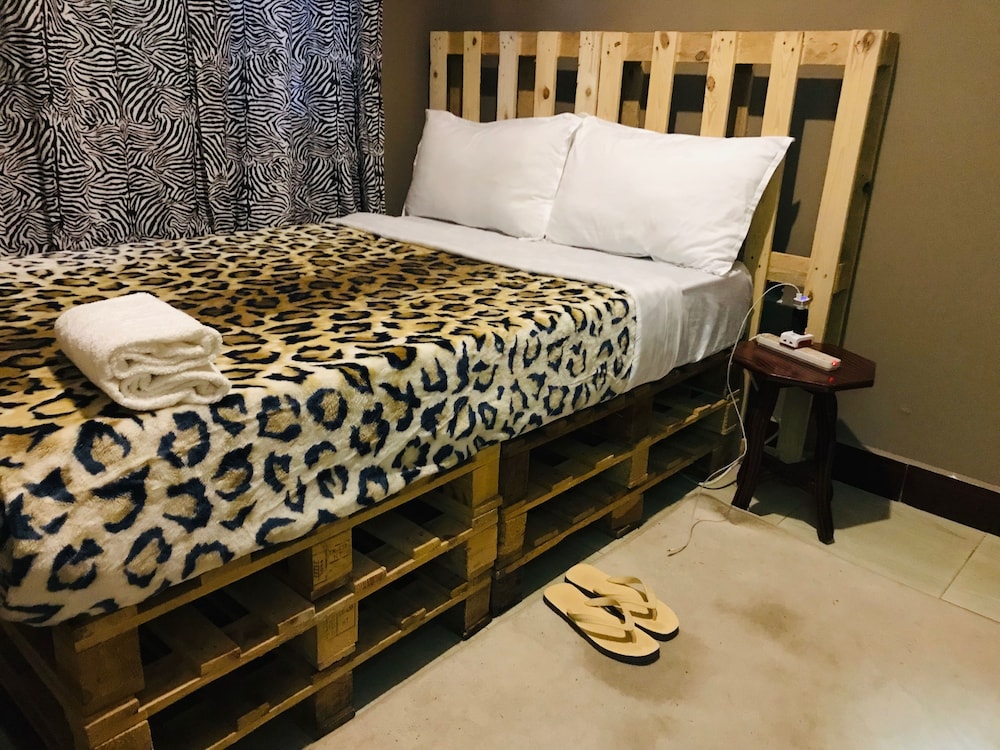 Comfort Double Room, 1 King Bed, Non Smoking, Garden View photo 1