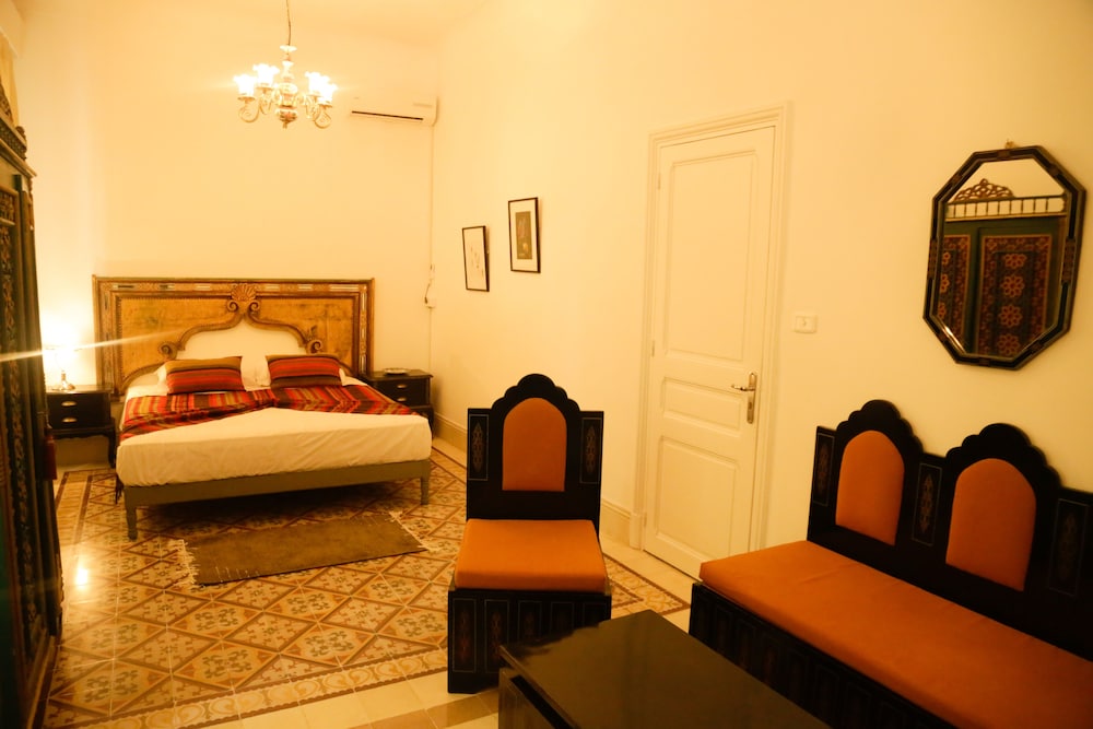 suite NANA photo 2