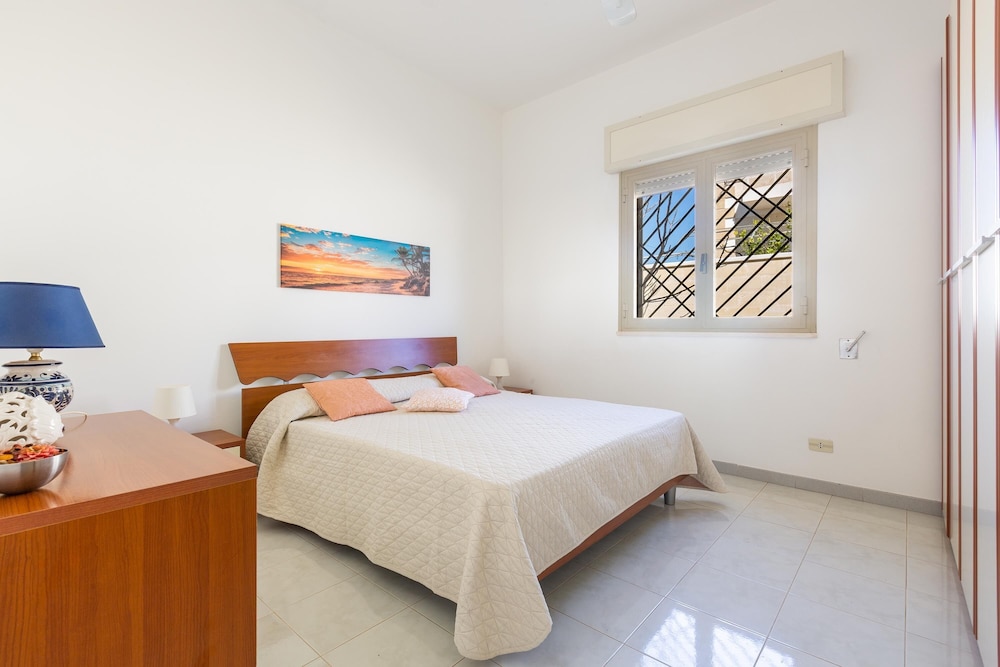 Villa photo 3