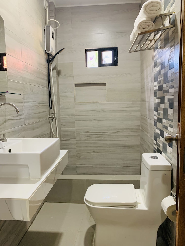 Premier Triple Room photo 2