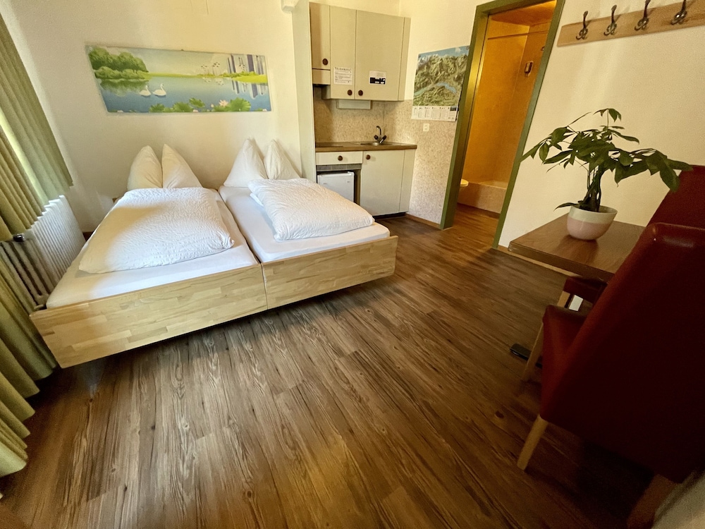 Basic Apartment, 2 Twin Beds