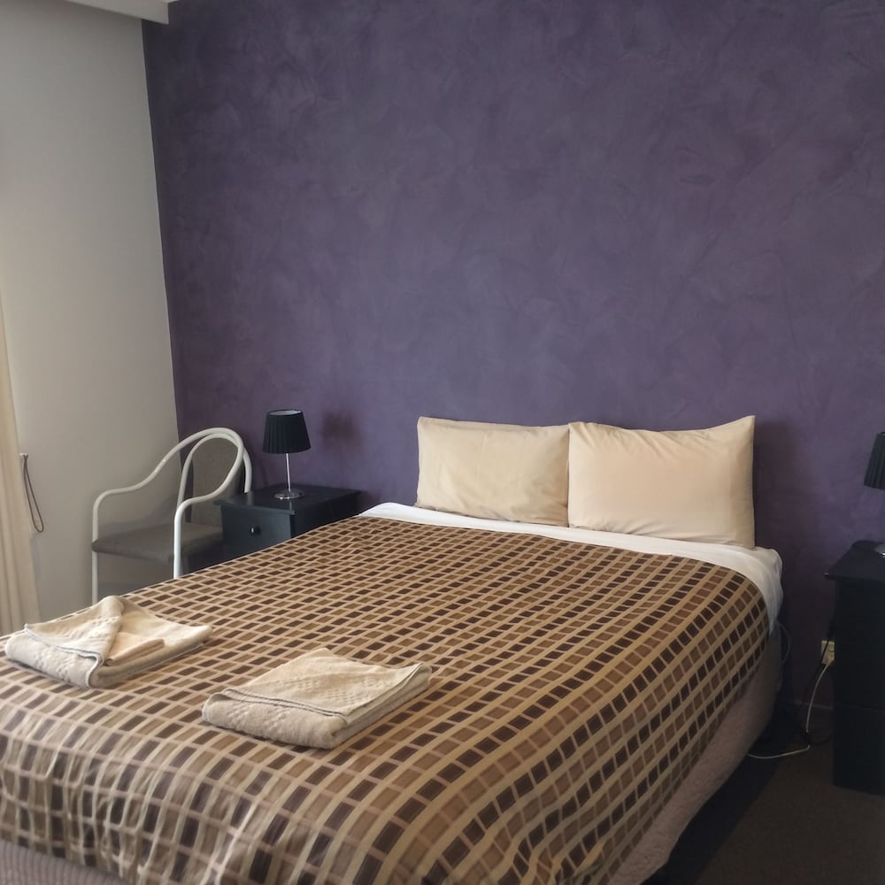 Standard Room, 2 Bedrooms photo 2