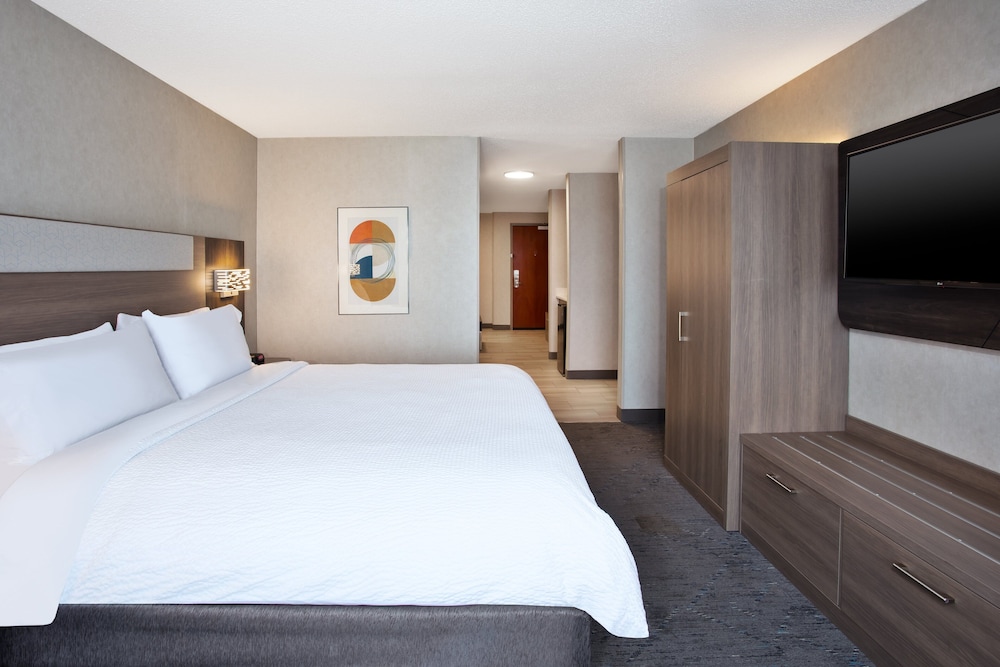 Suite, 1 Bedroom, Accessible (Communications) - Photo 2