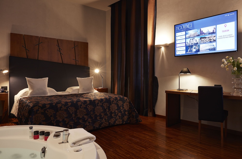Junior Suite, Jetted Tub
