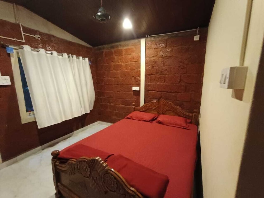 Deluxe Room, Balcony, Sea View photo 3