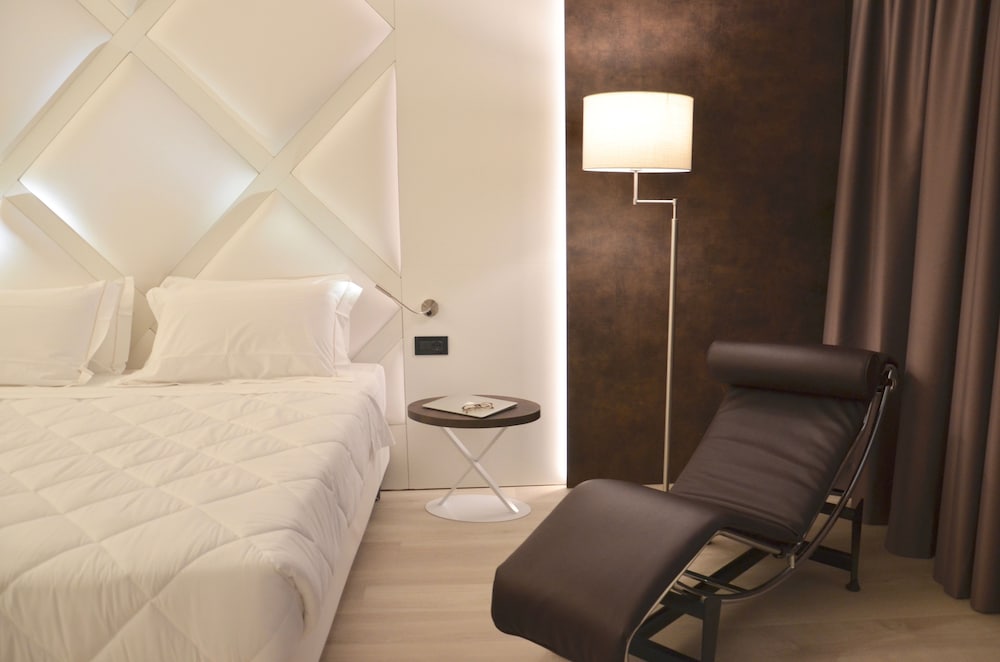 Superior Double Room - Photo 2