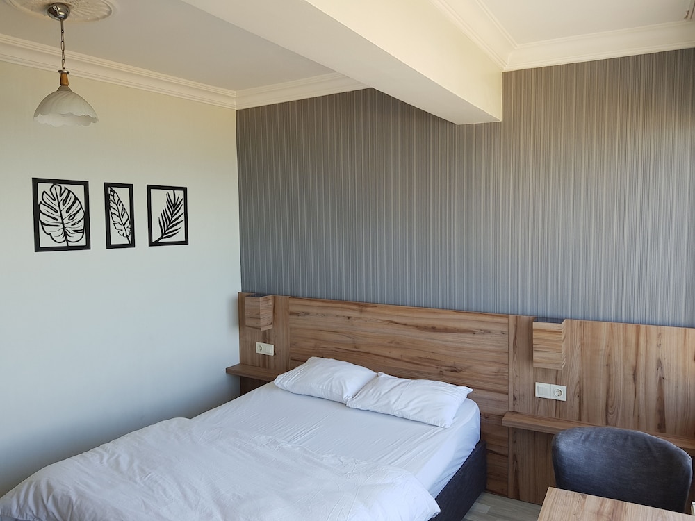Economy Room, Sea View photo 1